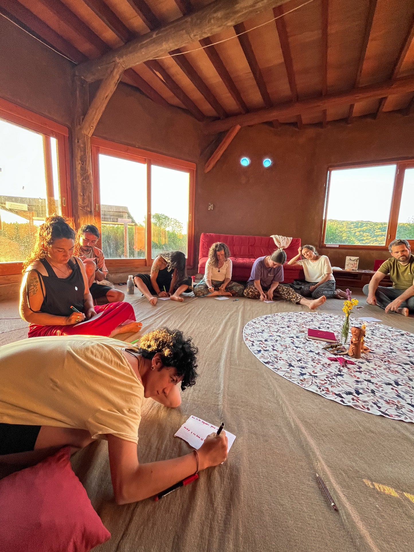 Juntas y entramadas.